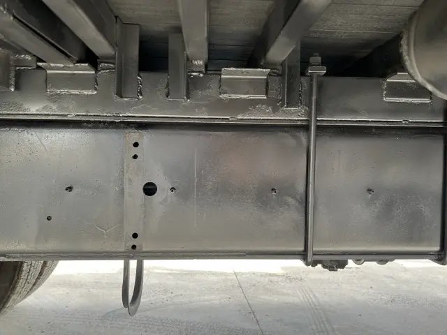 UD クオン LDG-CW5ZL(6x4)の写真19