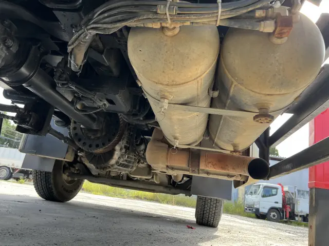 UD クオン LDG-CW5ZL(6x4)の写真20