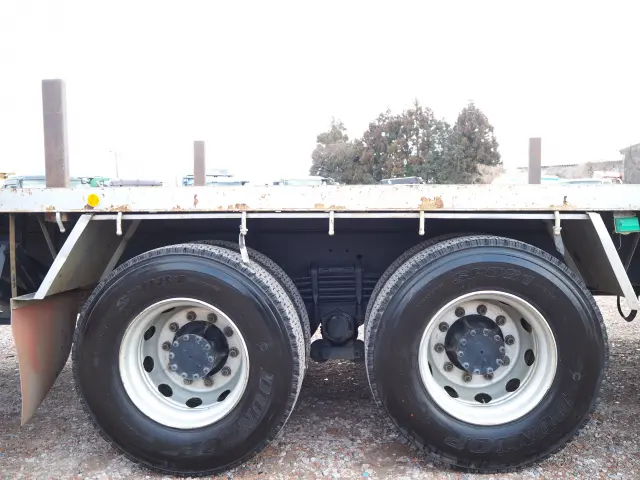 ＵＤ クオン LDG-CW5ZL(6x4)の写真21