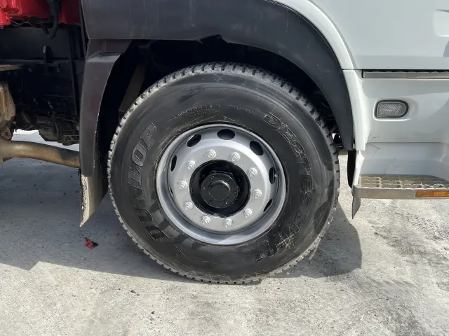 UD クオン LDG-CW5ZL(6x4)の写真25