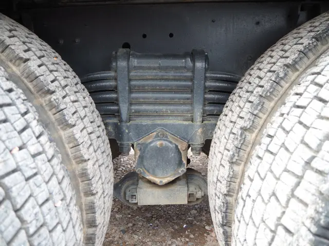 ＵＤ クオン LDG-CW5ZL(6x4)の写真31