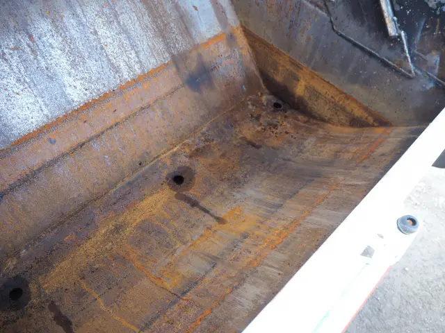 日野 デュトロ BJG-XKU304X(2WD)の写真18