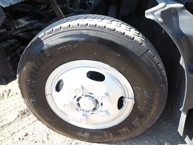 日野 デュトロ BJG-XKU304X(2WD)の写真35