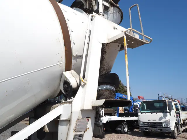 日野 デュトロ BDG-XZU304E(2WD)の写真31