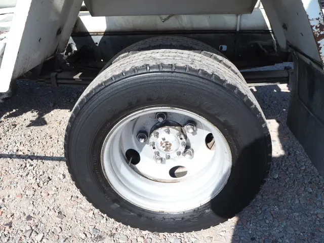 日野 デュトロ BDG-XZU304E(2WD)の写真32