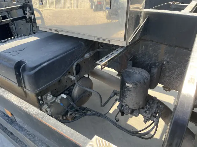 三菱 スーパーグレート LKG-FU50VY(6x2)の写真30