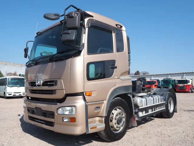 UD クオン QPG-GK5XAD(2WD)の写真1