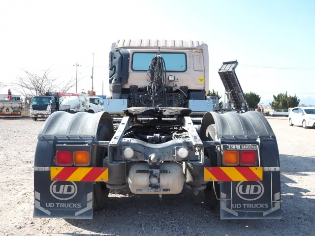 UD クオン QPG-GK5XAD(2WD)の写真4