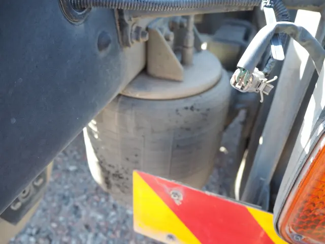 UD クオン QPG-GK5XAD(2WD)の写真26