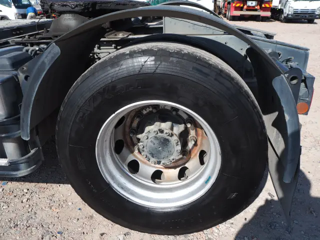 UD クオン QPG-GK5XAD(2WD)の写真27