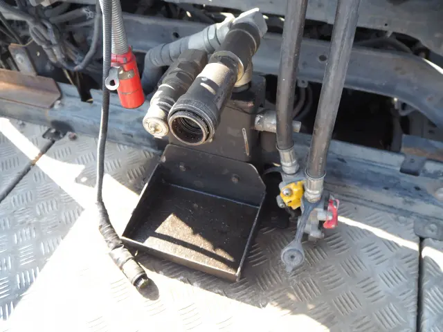 UD クオン QPG-GK5XAD(2WD)の写真35