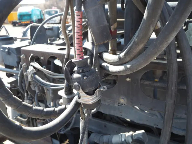 UD クオン QPG-GK5XAD(2WD)の写真36