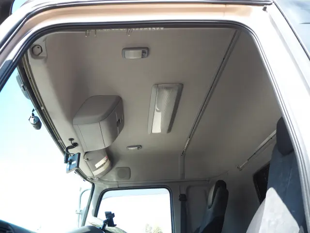 UD クオン QPG-GK5XAD(2WD)の写真38