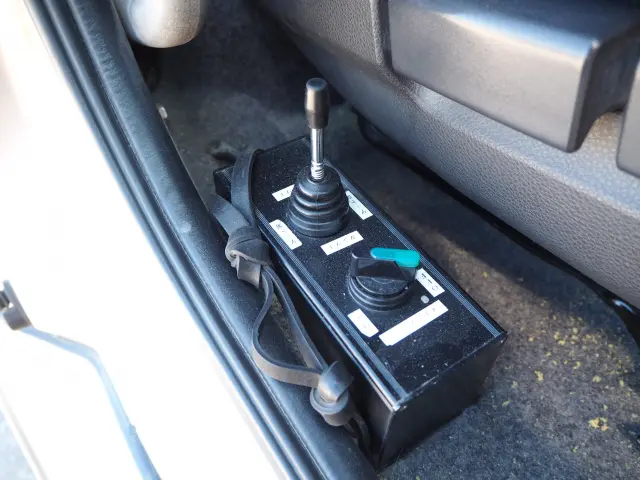 UD クオン QPG-GK5XAD(2WD)の写真43