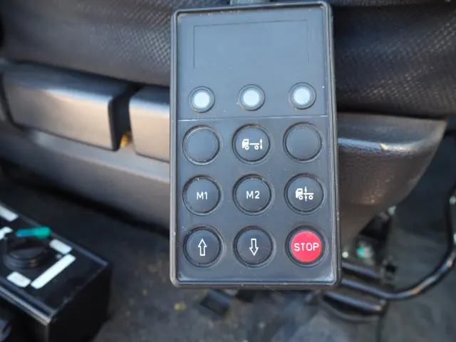 UD クオン QPG-GK5XAD(2WD)の写真50