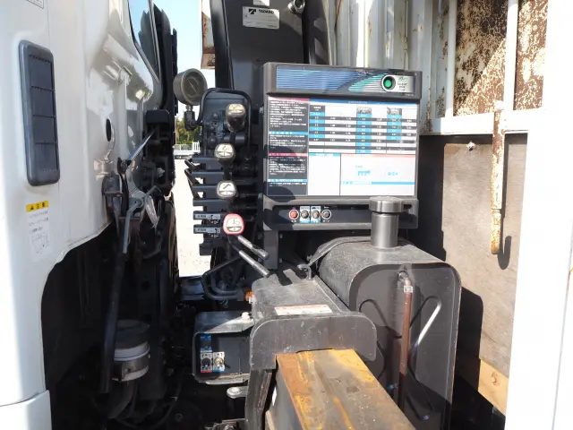 日野 レンジャー QKG-FE7JLAA(2WD)の写真13