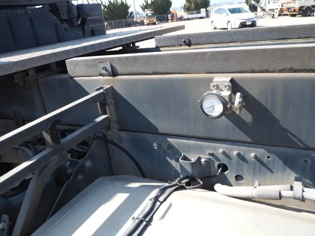 三菱 スーパーグレート QPG-FV60VZ(6x4)の写真39