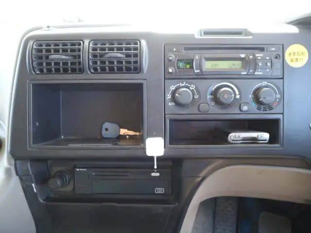 三菱 スーパーグレート QPG-FV60VZ(6x4)の写真49