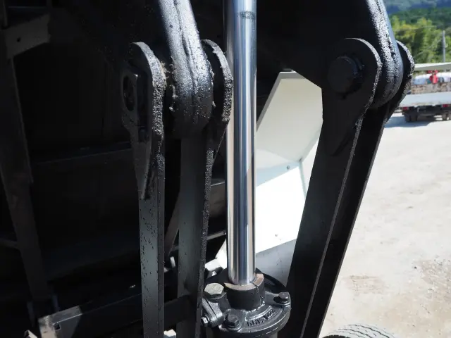 トヨタ ダイナ TKG-XZU695(4WD)の写真13