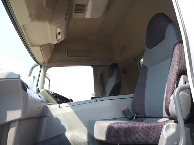 三菱 スーパーグレート QKG-FV60VX(6x4)の写真42