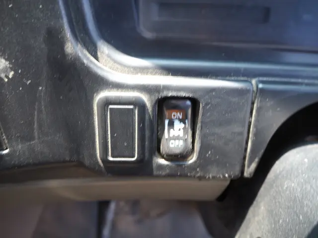 三菱 スーパーグレート QKG-FV60VX(6x4)の写真47