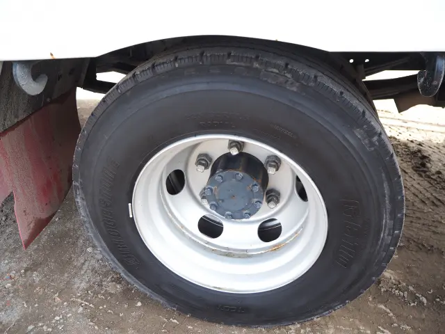 三菱 キャンター TPG-FEB90(2WD)の写真23