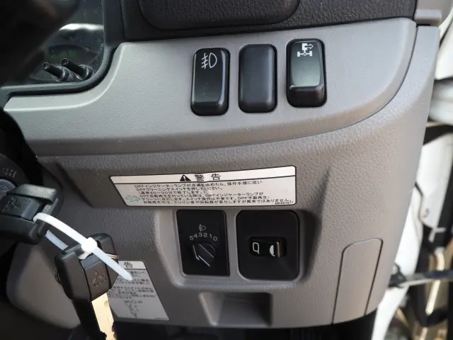 三菱 キャンター TPG-FEB90(2WD)の写真49