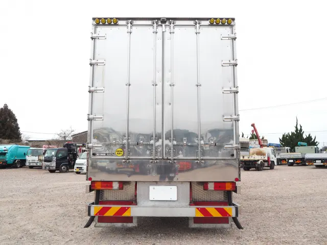 三菱 スーパーグレート QPG-FV60VZ(6x4)の写真4