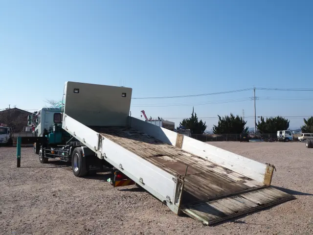 ＵＤ コンドル QKG-PK39LH(2WD)の写真3