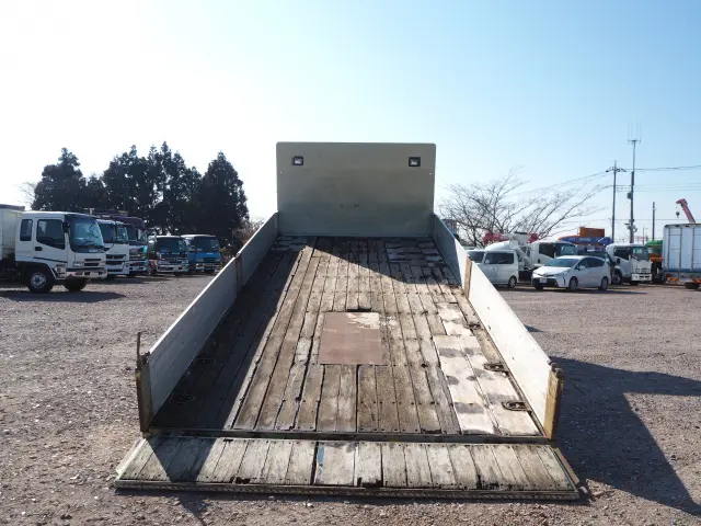 ＵＤ コンドル QKG-PK39LH(2WD)の写真4