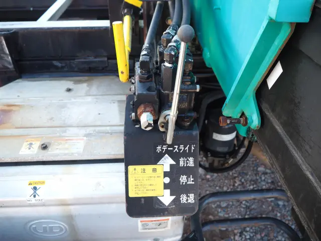 ＵＤ コンドル QKG-PK39LH(2WD)の写真11