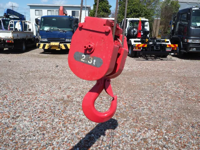 いすゞ エルフ KR-NKR81EN(2WD)の写真15