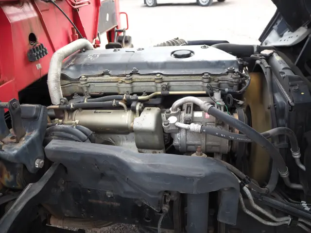 いすゞ エルフ KR-NKR81EN(2WD)の写真17