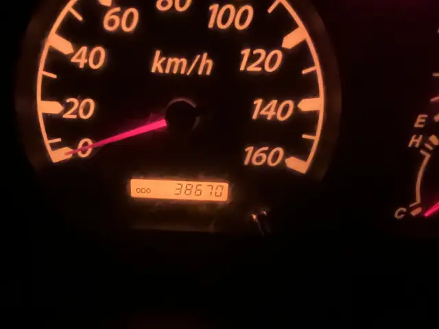 いすゞ エルフ KR-NKR81EN(2WD)の写真50