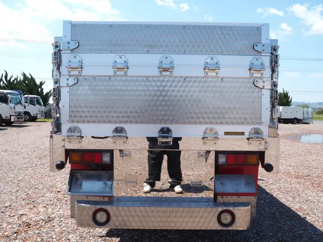 三菱 キャンター TKG-FBA20(2WD)の写真4