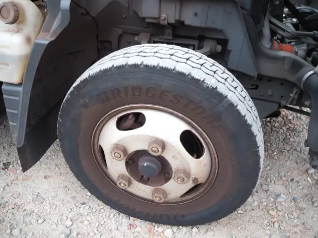 三菱 キャンター TKG-FBA20(2WD)の写真11