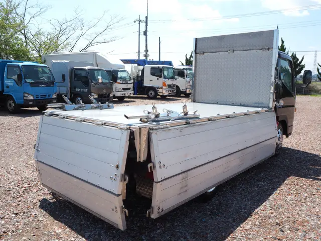 三菱 キャンター TKG-FBA20(2WD)の写真11
