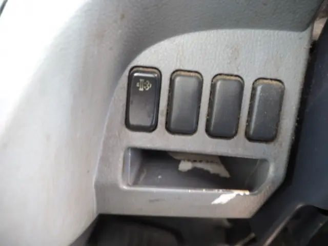 三菱 キャンター TKG-FBA20(2WD)の写真40