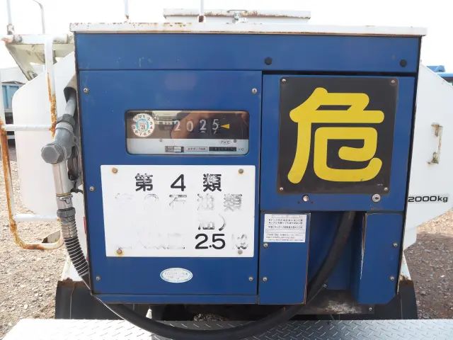 いすゞ エルフ PB-NKS81AN(4WD)の写真23