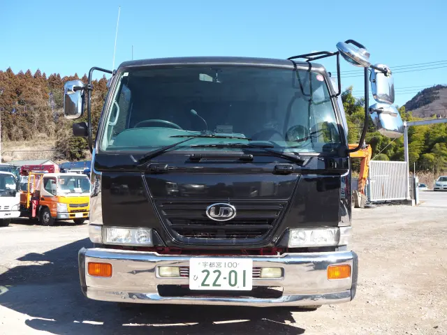 UD コンドル KL-PK26A(2WD)の写真8