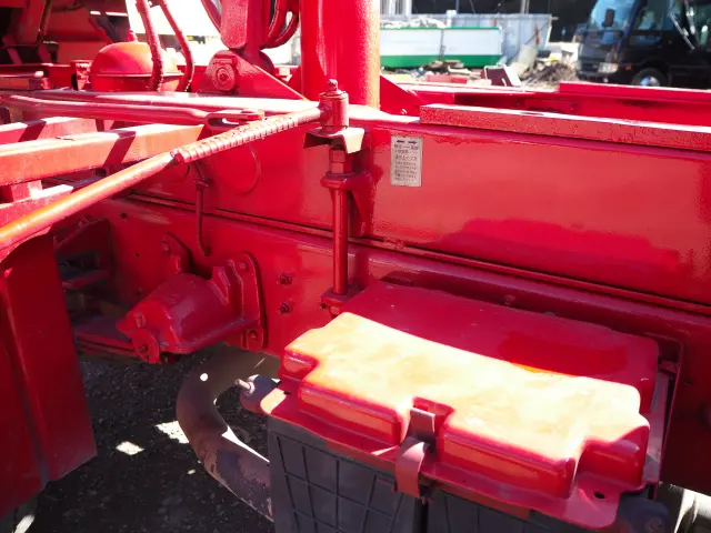 UD コンドル KL-PK26A(2WD)の写真18