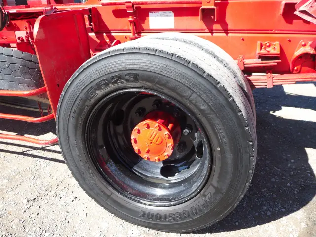 UD コンドル KL-PK26A(2WD)の写真32