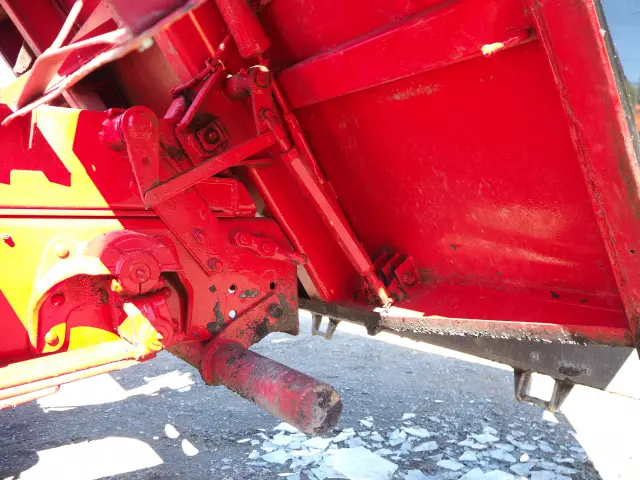 UD コンドル KL-PK26A(2WD)の写真34