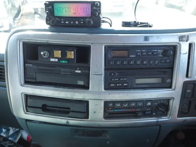 UD コンドル KL-PK26A(2WD)の写真48