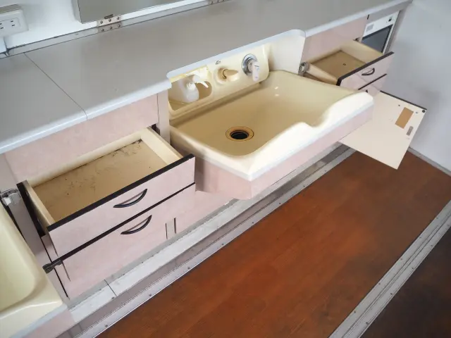 日野 デュトロ KK-XZU412M(2WD)の写真24