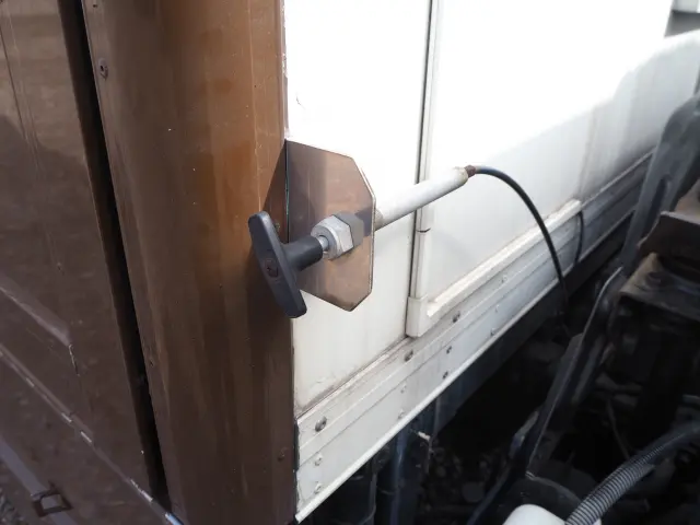 日野 デュトロ KK-XZU412M(2WD)の写真29