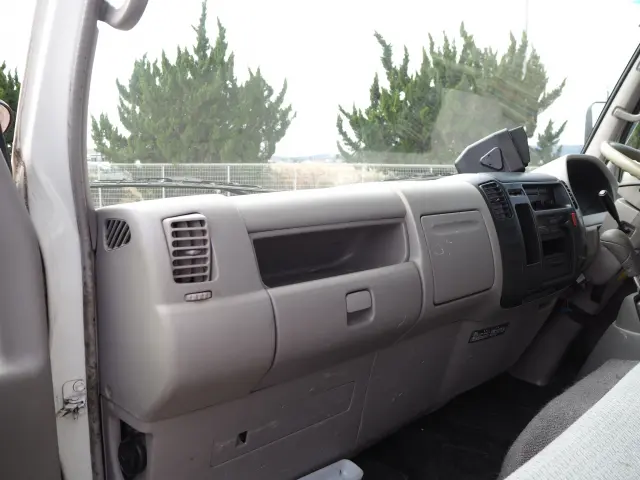 日野 デュトロ KK-XZU412M(2WD)の写真44