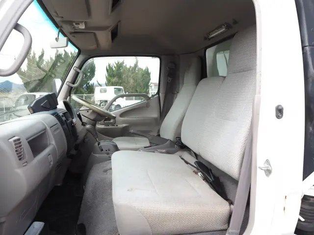 日野 デュトロ KK-XZU412M(2WD)の写真45