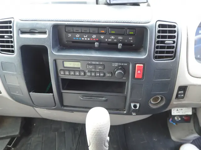 日野 デュトロ KK-XZU412M(2WD)の写真48