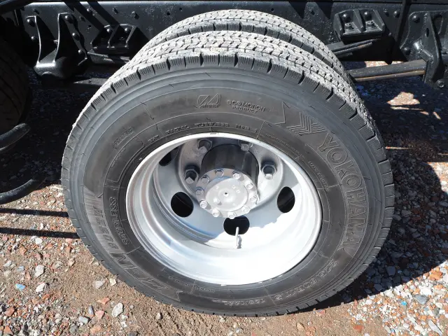 UD コンドル PB-MK36A(2WD)の写真34